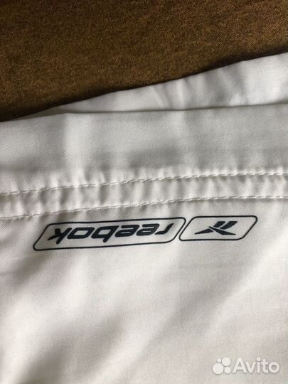 Шорты белого цвета Reebok, размер S