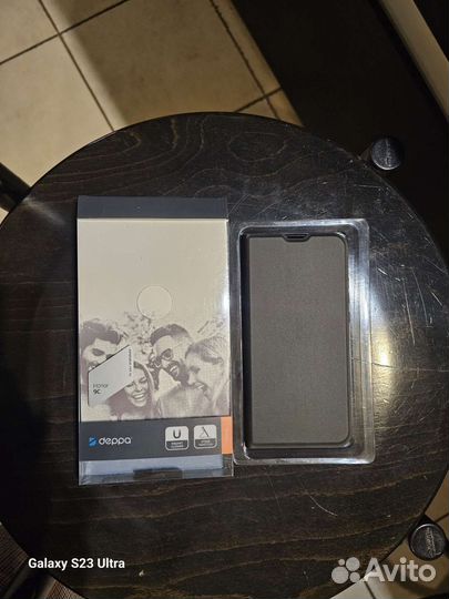 Чехол на смартфон