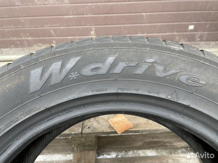 Yokohama W.Drive 235/60 R18