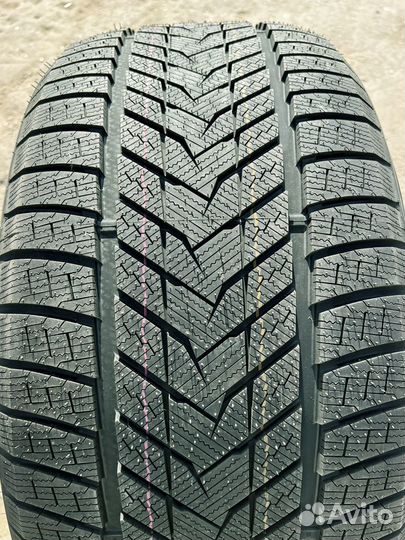 iLink SnowGripper II 275/45 R20 129U