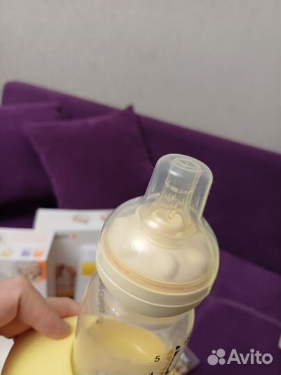 Молокоотсос medela ручной