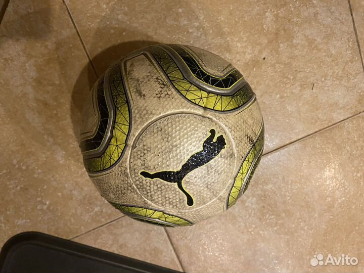 Футбольный мяч Puma