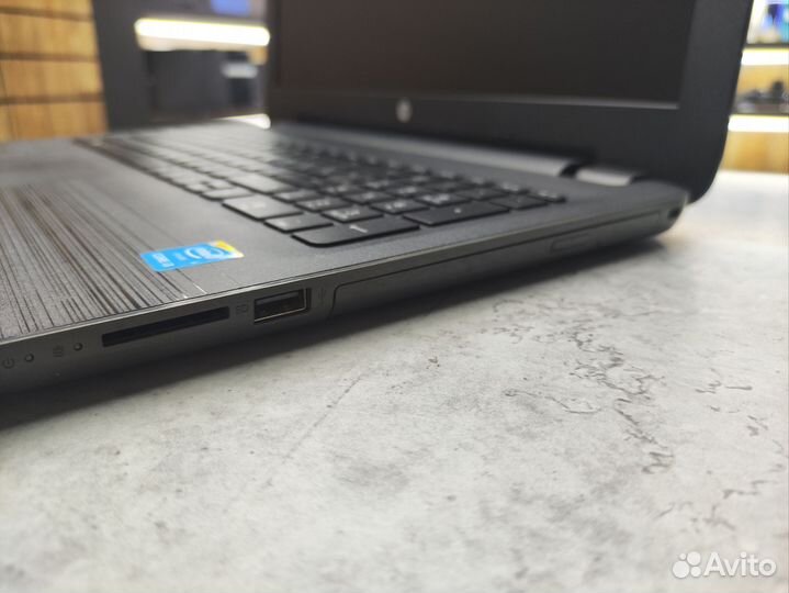 Ноутбук HP 250 G5 W4N06EA