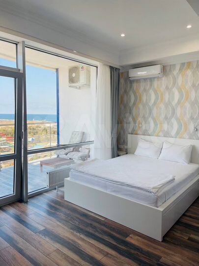 Квартира-студия, 42 м², 9/10 эт.