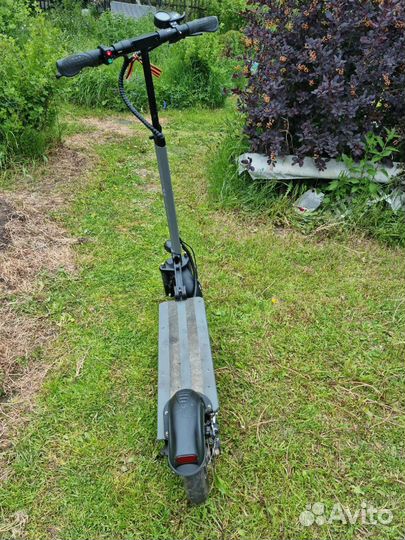 Самокат взрослый электрический бу