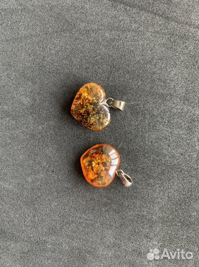 Подвески из янтаря с серобром