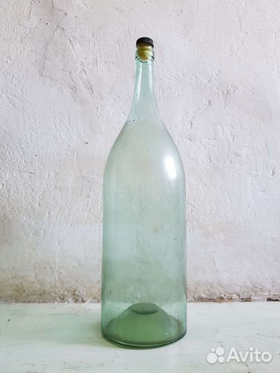 Бутылка четверть