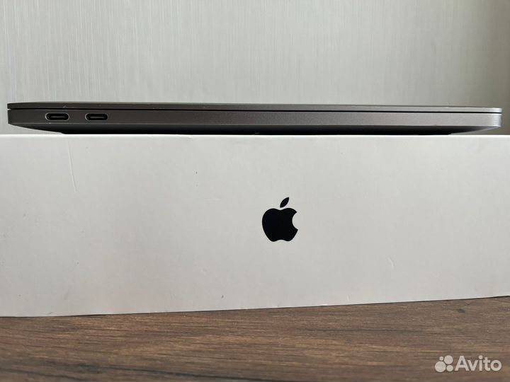 Apple macbook pro 13 2017 256