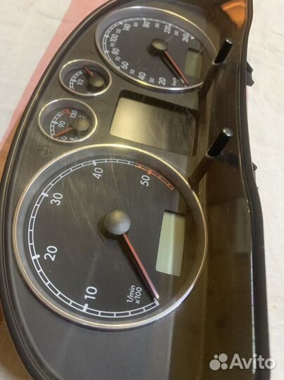 Приборная панель VW Passat полноэкранная