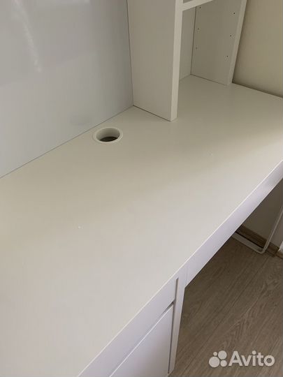 Письменный стол IKEA mikke микке