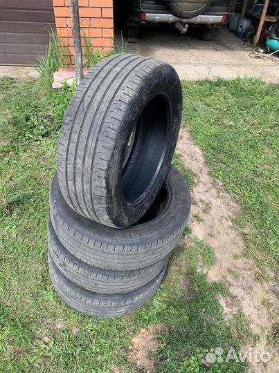 Continental ContiPremiumContact 5 215/55 R17