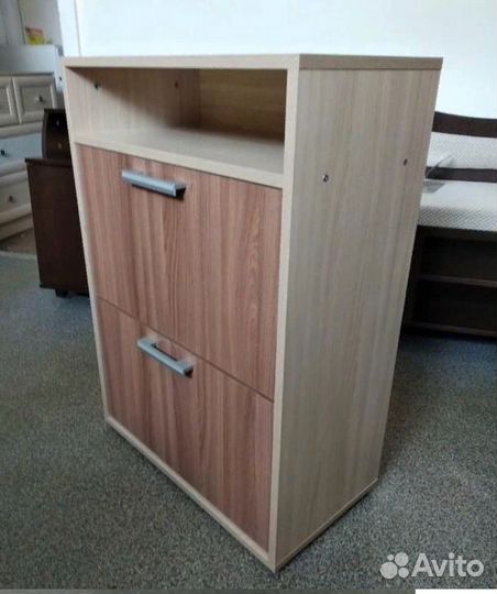 Обувница новая