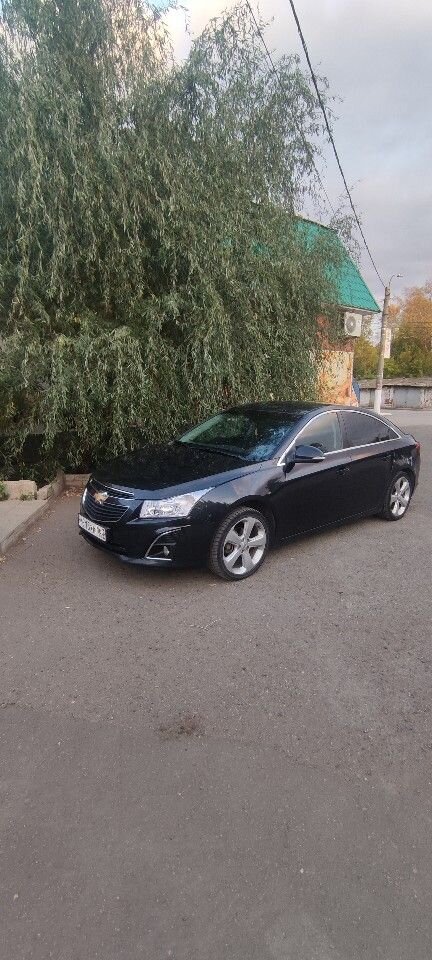 Chevrolet Cruze: фото владельца