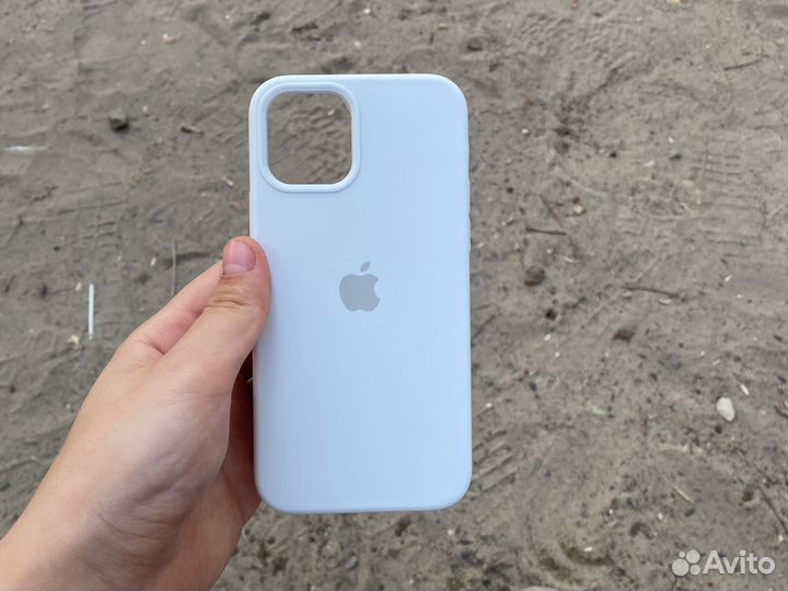 Чехол на айфон 12