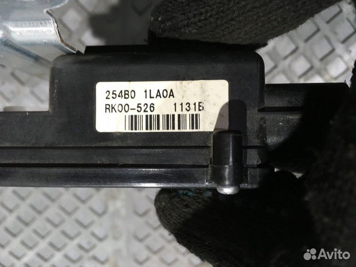 Блок управления двери передний правый