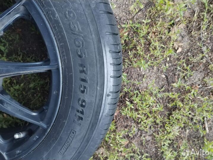 Литые диски с резиной R15