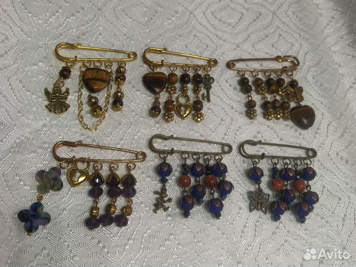 Броши женские с камнем тигровый глаз