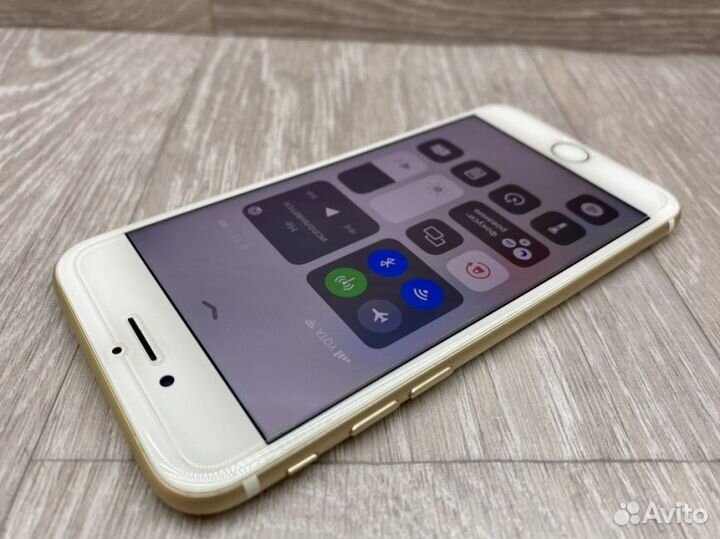 iPhone 7, 32 ГБ
