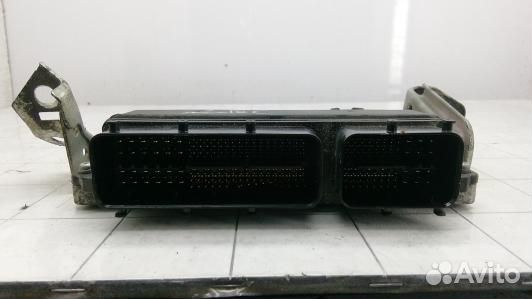 Блок управления двс toyota prius V ZFW41 (94C05PF01)