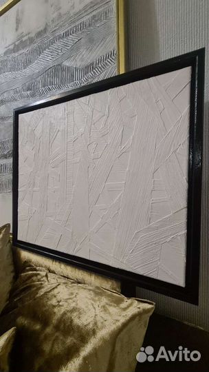 Интерьерная картина белая