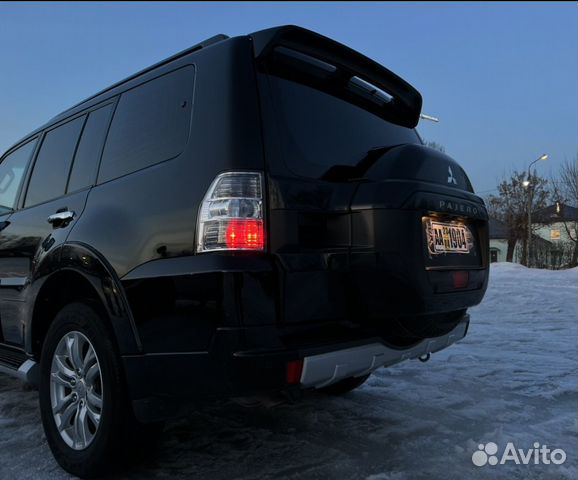 Mitsubishi Pajero 3.8 AT, 2017, 64 000 км