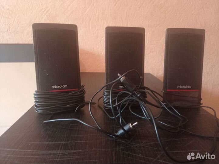 Акустические колонки электроника