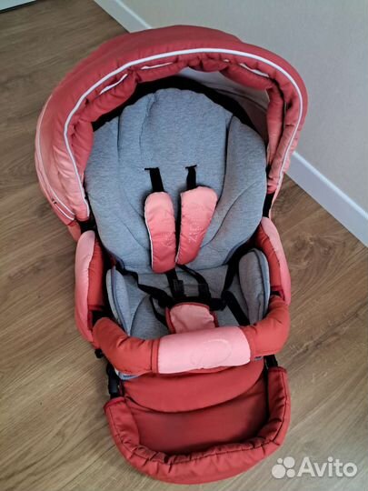 Коляска 3 в 1 Tutis zippy pia