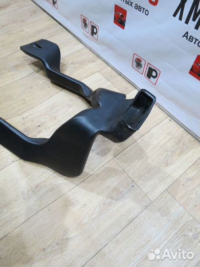 Воздуховод Skoda Rapid