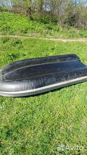 Лодка Ривьера 3200ск + мотор Johnson 3.5
