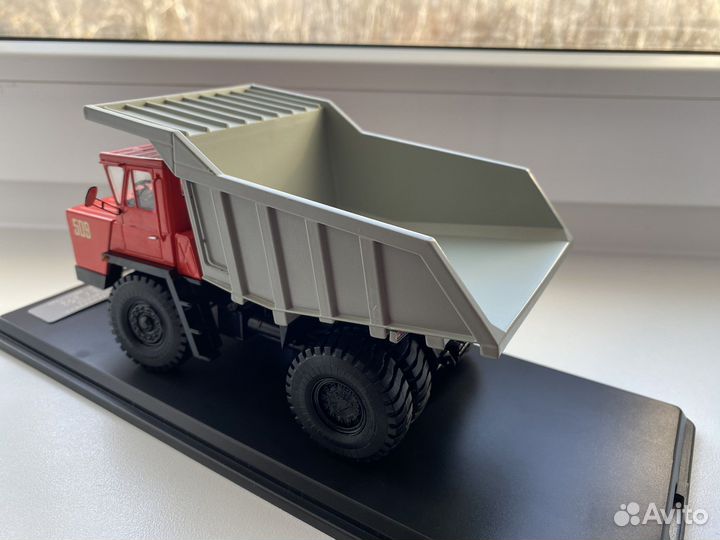 Модель Белаз 7522 масштаб 1:43
