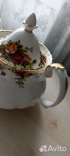 Чайник Old Country Roses, Англия