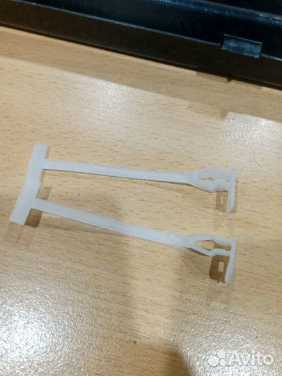 Заглушка переднего бампера w210