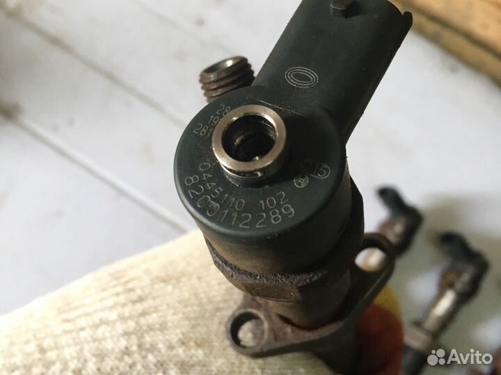 Форсунки 0445110102 Renault Master, Opel Movano