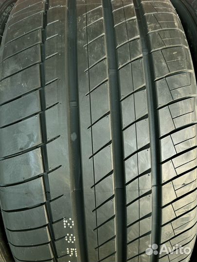 Kapsen RS26 Practical Max HP 285/40 R22 и 325/35 R22 90W