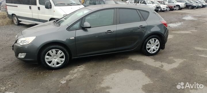 Opel Astra 1.6 МТ, 2011, 222 300 км