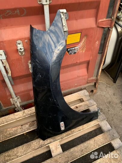 Крыло переднее правое Nissan teana j31