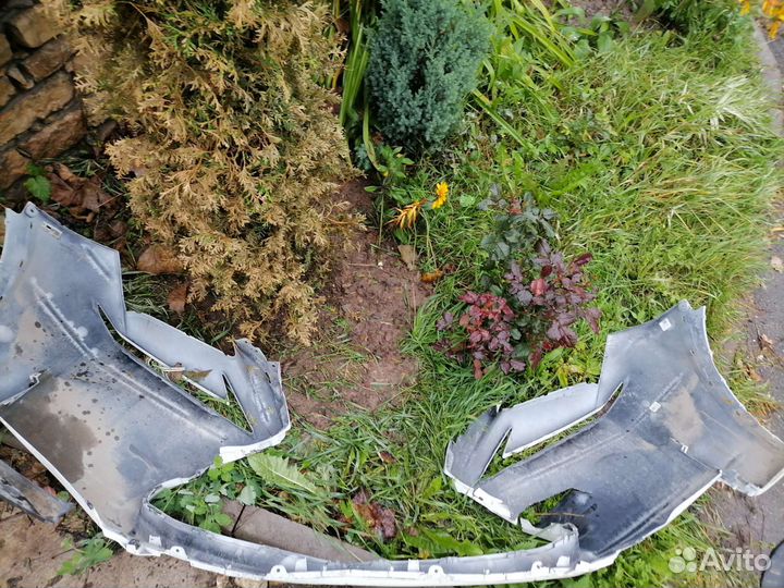 Lexus NX 200 2015г капот