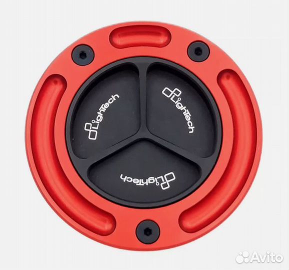 Крышка бензобака Lightech для Ducati Diavel