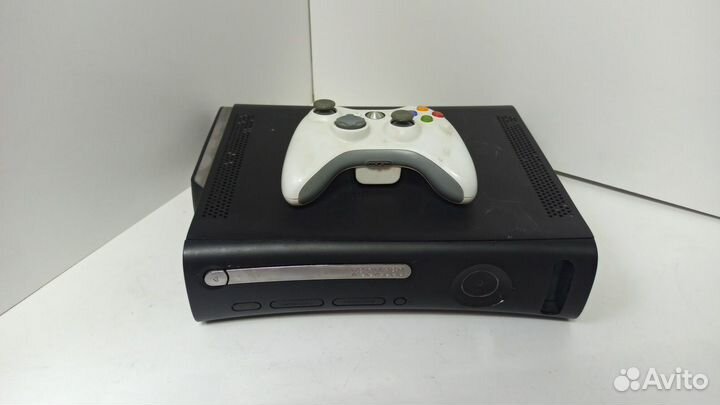 Игровые приставки Microsoft Xbox 360 120GB