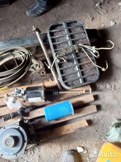 Запчасти на Шакман