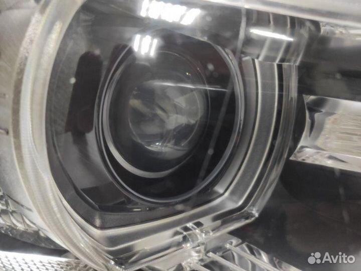 Фара правая BMW X5