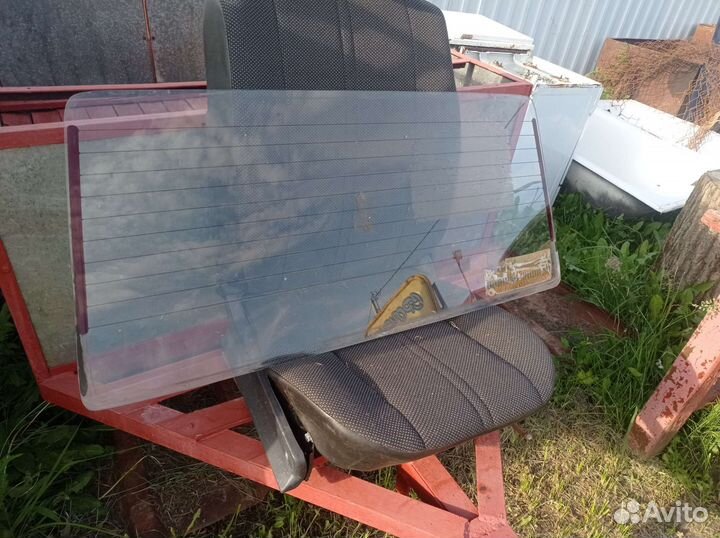 Стекло заднее ваз