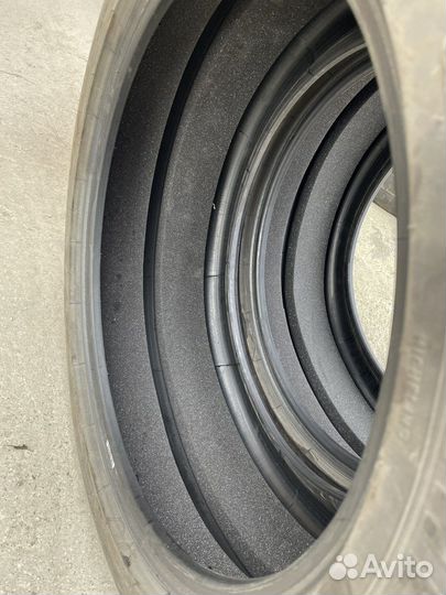 Michelin Pilot Sport 4 245/40 R20 и 315/35 R20