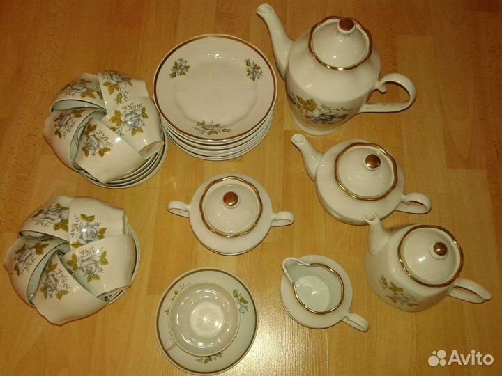 Сервиз чайно-кофейный столовый Рига RPR