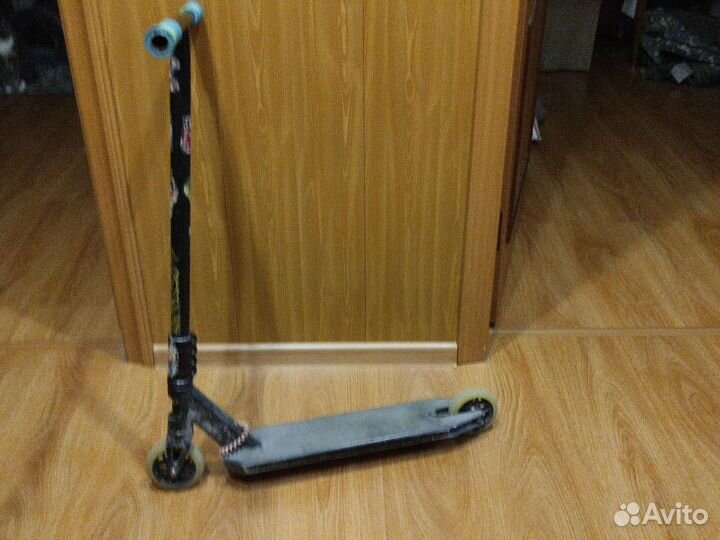 Трюковой самокат