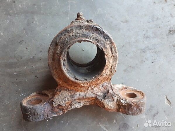 Кронштейн вала тормозого заднего правого MAN