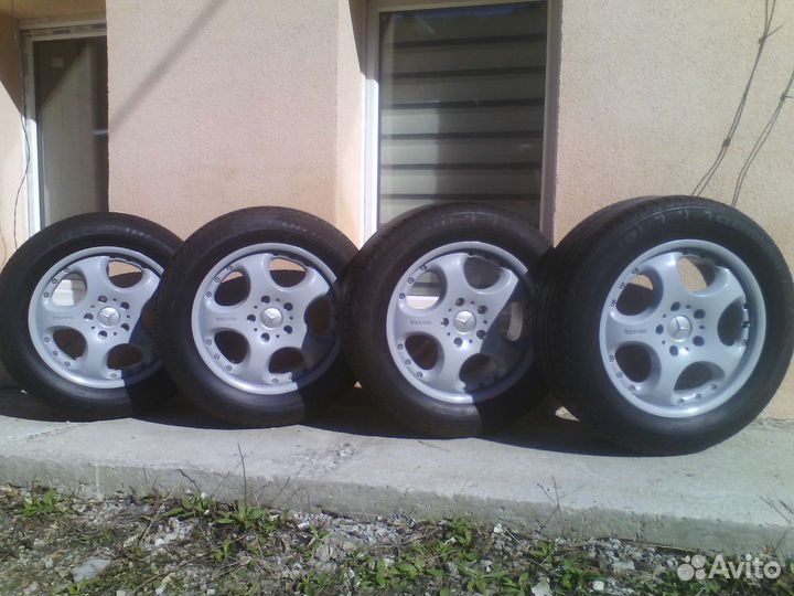 Continental Contact UHP 255/55 R18