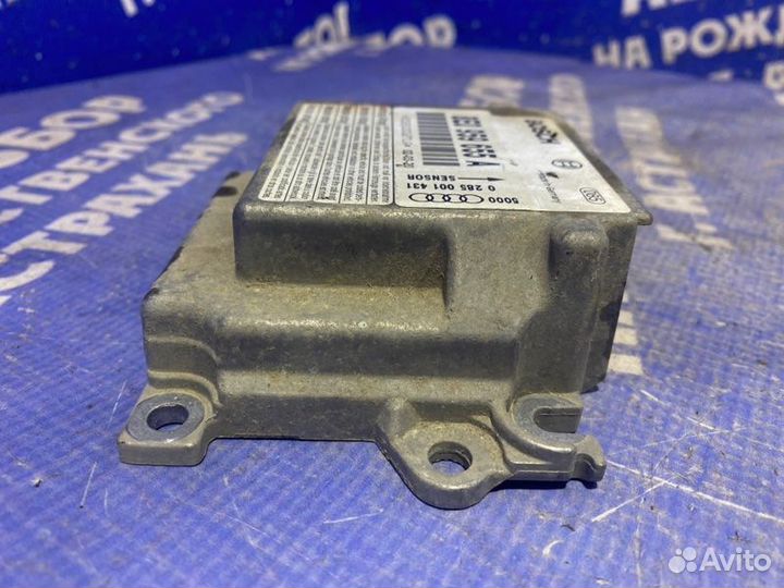 Блок управления airbag Audi A4B6 седан 2003