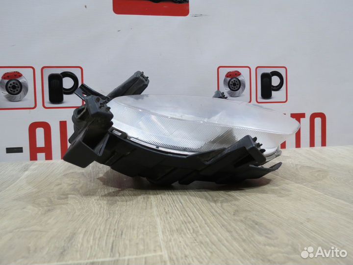 Фара противотуманная левая Kia Ceed 2 JD