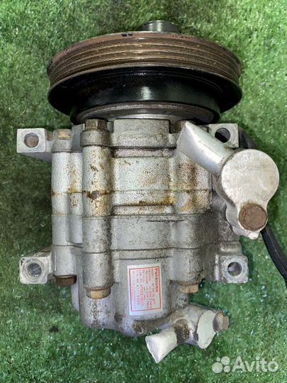 Компрессор кондиционера Z5DE Mazda Familia BHA5S B